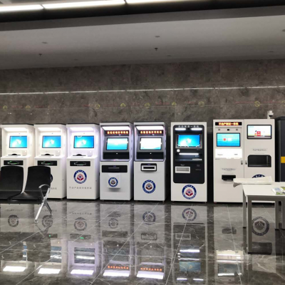 盤錦“互聯(lián)網(wǎng)+不動產(chǎn)抵押登記+金融”便民終端設備順利上線